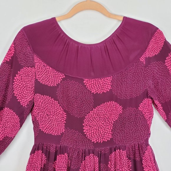 Anthropologie Girls from Savoy Womens Dress sz 0 Silk purple print knee length - Picture 5 of 9